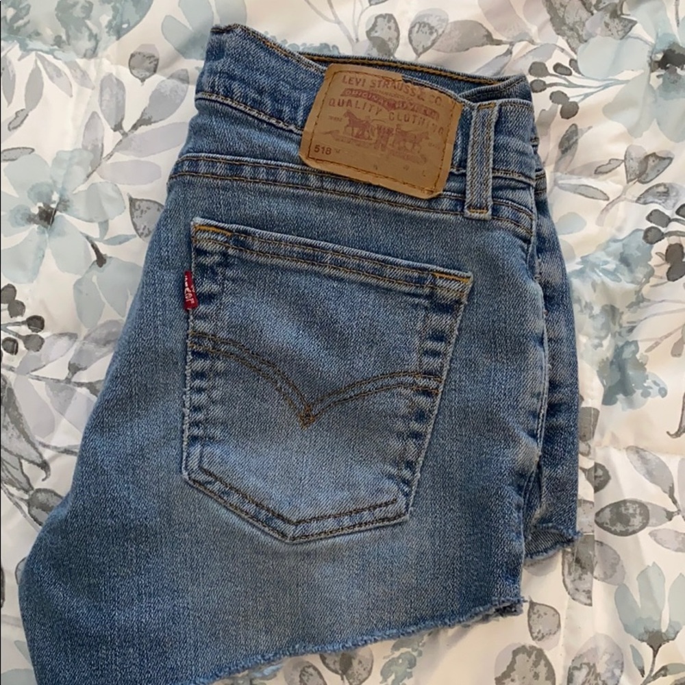 Levi shorts